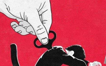 Journalist and his wife attempt suicide being 'harassed' for covering administrative corruption