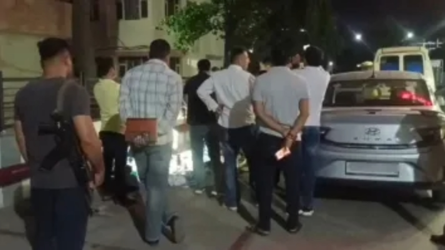 Bodies of seven members of the same family found inside a locked car in Haryana