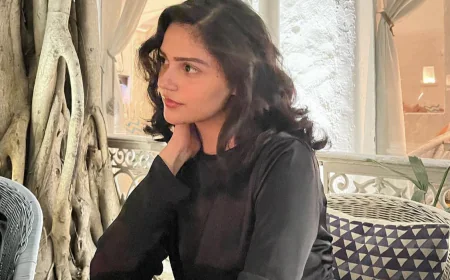 Meet Aneet Padda aka Vaani Batra from Saiyaara: The Non-Nepo Kid Who’s Capturing Hearts