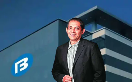 Bajaj Finance MD Resigns: What Should Investors Do Now?