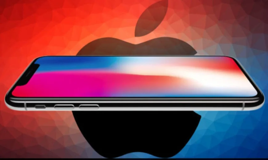 “iPhone 17 Pro Stuns and Splits Crowd on Launch Day: Has Apple Gone Too Far in Design?”