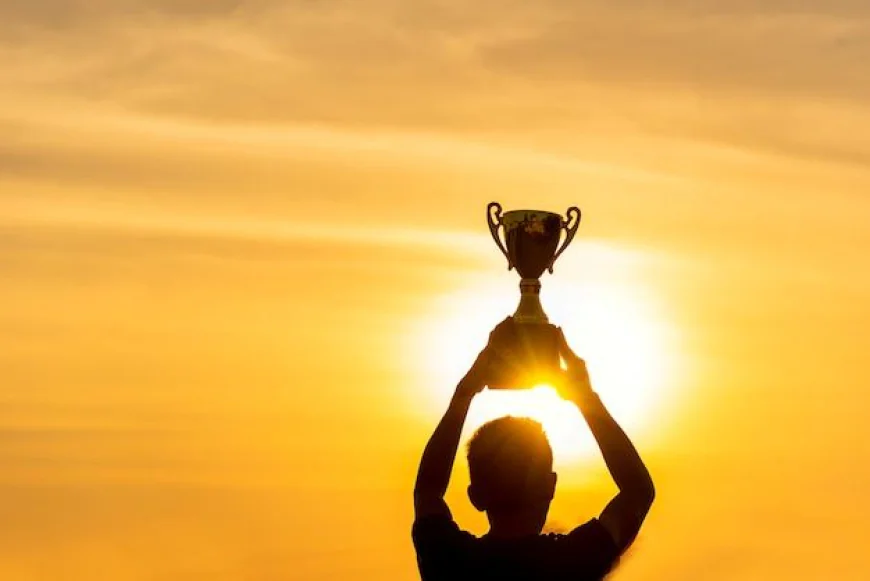 The Pressure of “Having It All” in Your 20s and 30s Is Exhausting, Here’s Why We Need to Rethink It