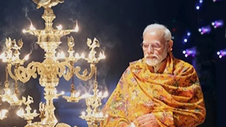“Deepavali 2025: A Lamp of Renewal — PM Modi’s Call to Unity, Reform & Swadeshi Spirit”