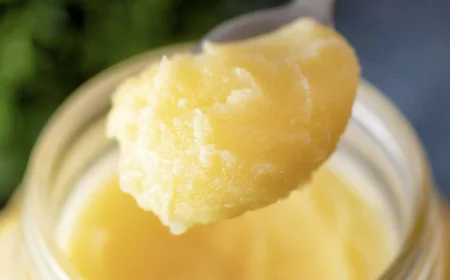 Spoonful of Gold: Everyday Benefits of Adding Ghee to Your Meals