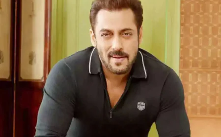 Salman Khan Celebrates His 60th Birthday with Family, Friends and Star Guests