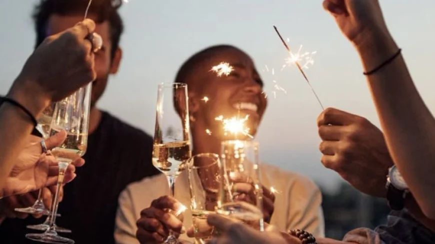 No Big Plans? Create a New Year’s Eve Mood That Still Feels Special