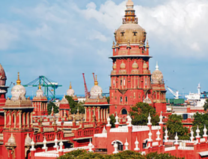 Courtroom to Crossroads: Jana Nayagan Stalled, ₹500 Crore at Risk as Vijay’s Cinematic Farewell Turns Into a Political and Legal Battleground