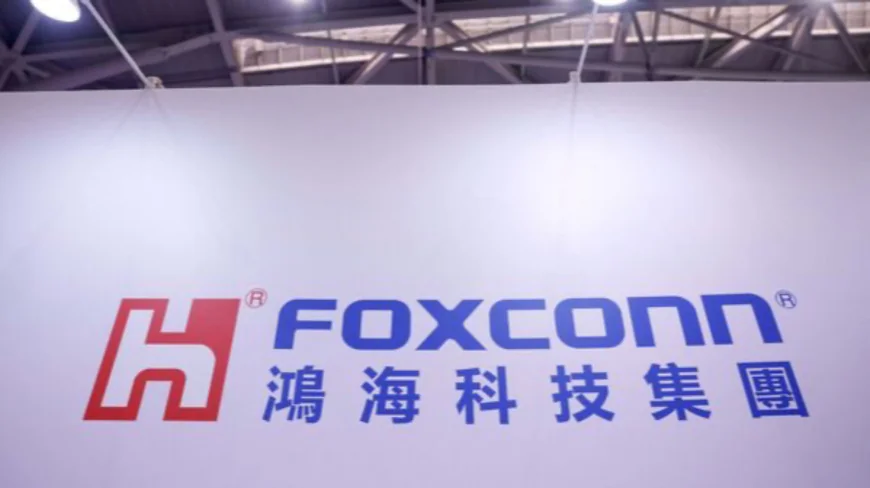 ₹41,863 Crore Bet on India: Foxconn, Tata, Samsung and Dixon Signal a New Manufacturing Era