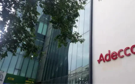 India’s 2026 Tech Hiring Surge Creates 125,000 AI & Cyber Roles Amid 45% Talent Crunch